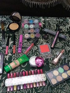 Makeup Bundle - Brushes, Palettes, &amp; More!