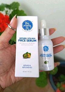 The Moms Co. Natural Vitamin C Face Serum