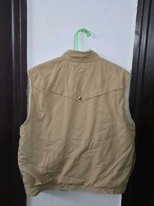 imported nude Sleeveless jacket size M