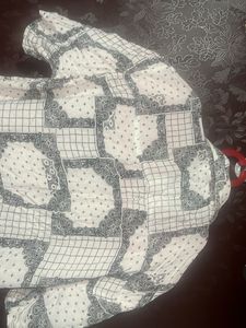 Patterned Short Sleeve Shirt
