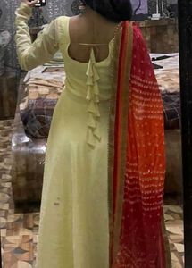 Women&#39;s Yellow Anarkali Suit