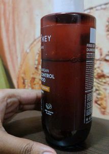 Dot &amp; Key Shampoo
