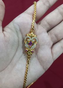Side Locket Chain