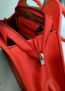 Red Vintage Silhouette Handbag From Desence