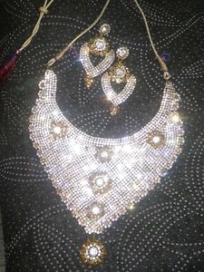 Diamond Necklace Set.