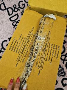 Elegant Black Heels with Rhinestones