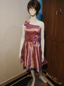 Elegant One-Shoulder Party Dress