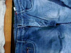 Men&#39;s Blue Jeans
