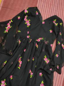 Active Feel Free Life Woman&#39;s Black Dress