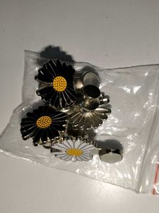 Daisy Flower JEANS TIGHTENER[1]