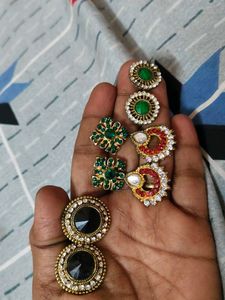 Combo 4 Pairs Studs Good