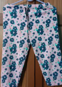 COMFORTABLE HALF PANTS