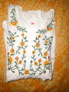 White Embroidered Bell Sleeve Tunic