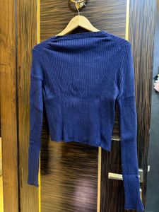 Basic Yet Stylish Sweater