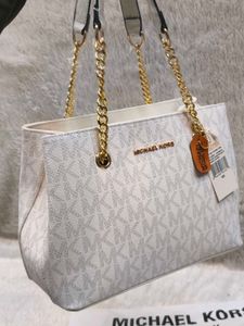 Michael Kors Tote Bag - Stylish Design