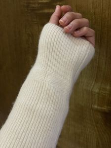 Comfortable Cream Knit Sweater