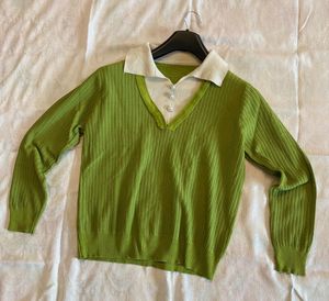 Green Shirt Top& Black N White Pullover💗