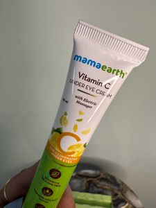 Mama Earth Vitamin  C Under Eye Cream With electric Massager