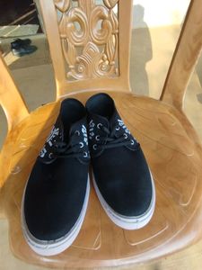 Swigs Shoes