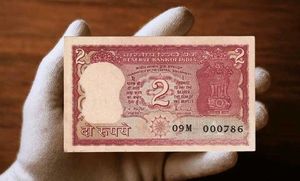 Vintage 2 Rupee Note