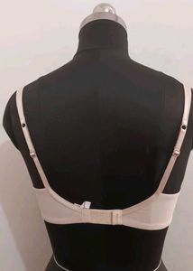 Padded..non Wired Bra..34B