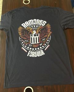 Pull&amp;Bear Graphic Tee