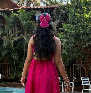 Pink bow