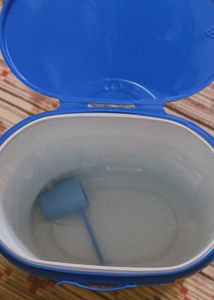 4 Container / Storage Boxes