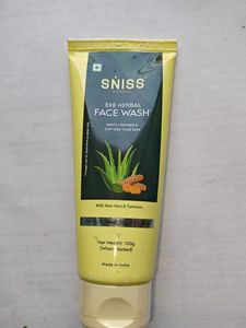 Sniss Herbal Face Wash
