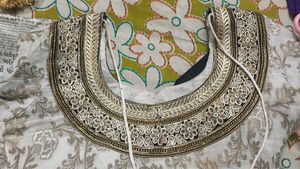 Floral Embroidered Long Pakistani Styled Kurta
