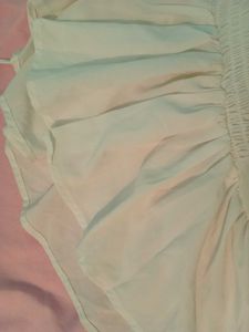 Cute Korean Top 🐚