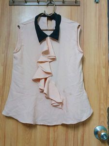 Sleeveless Crop Shirt With Ruffle Design