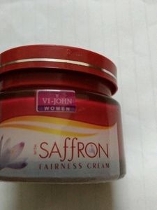 VI JOHN Saffron Fairness Cream