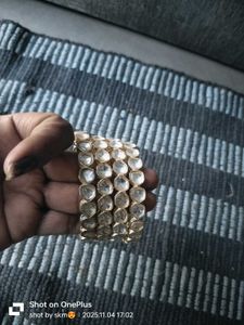 beautiful Bangle set of 4