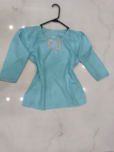 Short Kurti