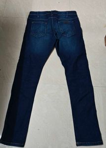 Wrangler 32inch Slimfit Midwaist Jeans