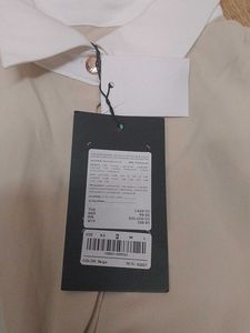 New Two Toned Shirt Free With Kate Spade Heart Pin