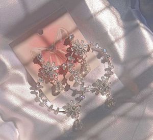 Ad Earing