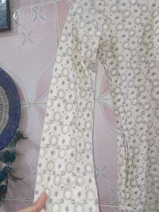 Chikankari Beautiful Kurti