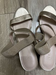H&M Gold Heeled Sandals - Perfect For Parties