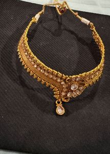 Elegant Gold-toned Choker Set