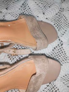Sandals &amp; Ethnic Juttis