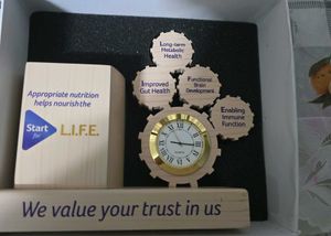 Working Table Clock Cum Penstand