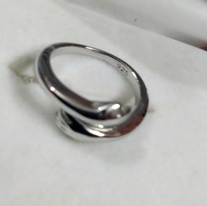Hand Siver Ring