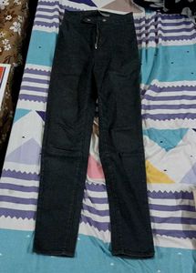 Women Skinny Jeans (Greyish Black)