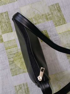 Trending Sling Bag