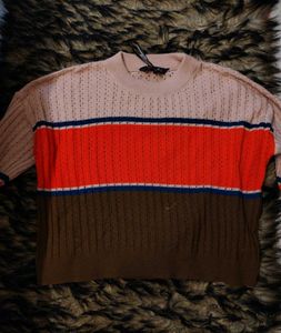 cropped oversized sweater.