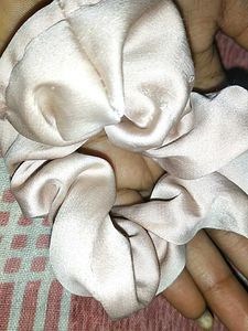 Satin Scrunchie Set