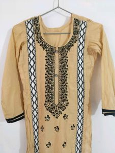 Embroidered Kurta Set
