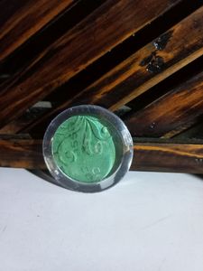 Essence Eye shadow Green Colour